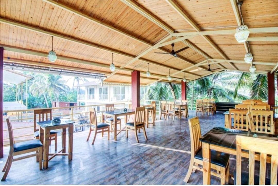 Royal Tulip Beach Cottages Arambol Exterior foto